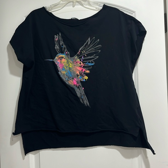 Tops - Black Hummingbird Graphic Women's Top